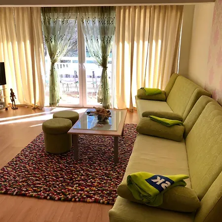 Jezero - Vikendica * Snijeznica