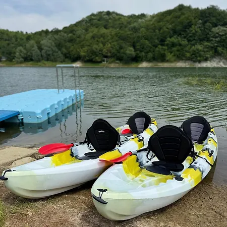 Jezero - Vikendica *