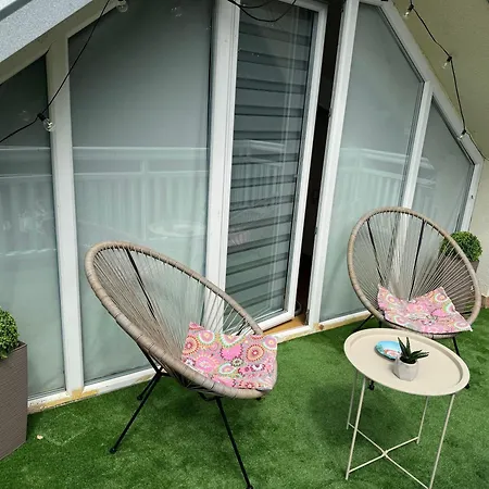 Jezero - Vikendica * Snijeznica