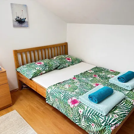 Jezero - Vikendica 別荘 Snijeznica