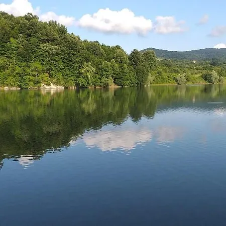 別荘 Jezero - Vikendica