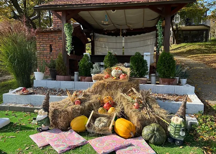 Vikendica Jezero - Vikendica