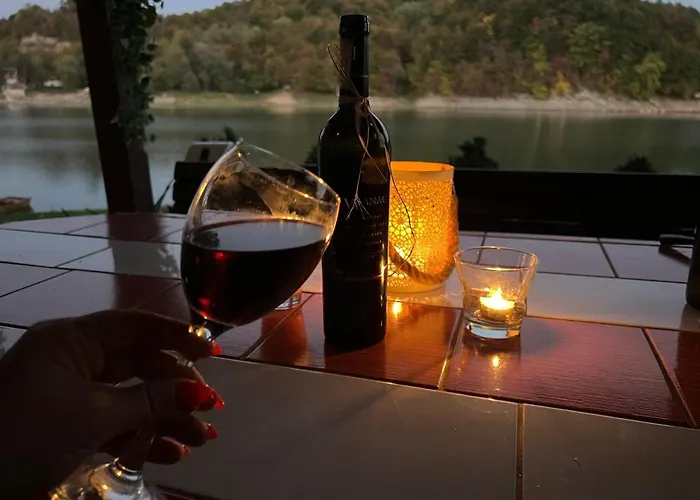 Jezero - Vikendica Vikendica